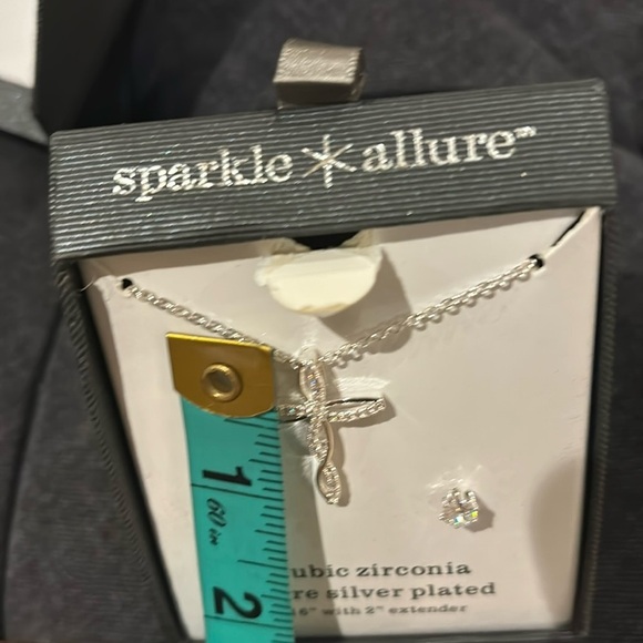 Sparkle Allure CZ Pure Silver Cross 3 piece jewelry Set Studd earrings - Picture 5 of 9